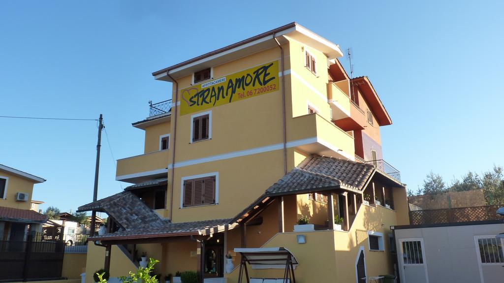 Affittacamere Stranamore ฟรัสกาตี ภายนอก รูปภาพ