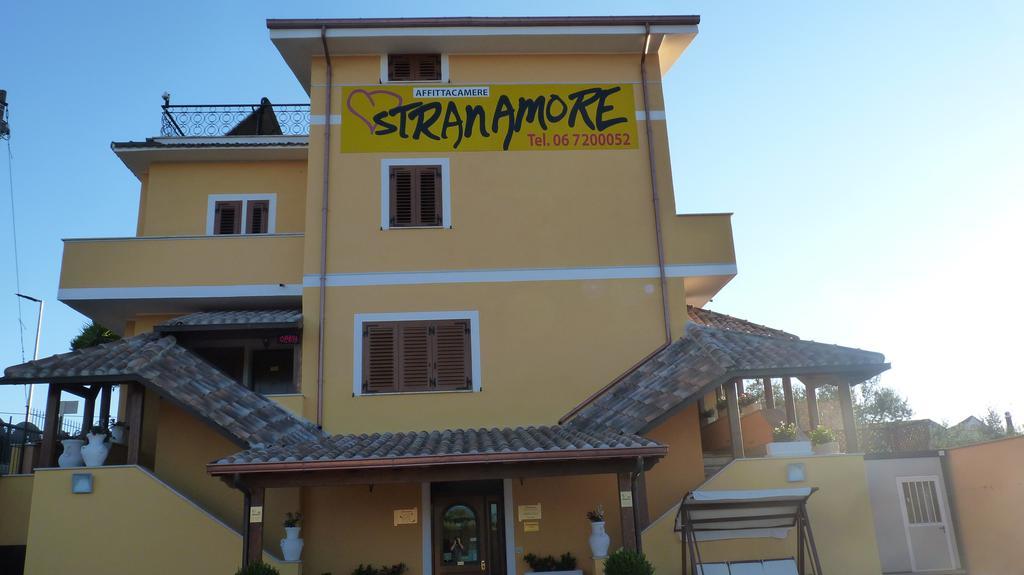 Affittacamere Stranamore ฟรัสกาตี ภายนอก รูปภาพ