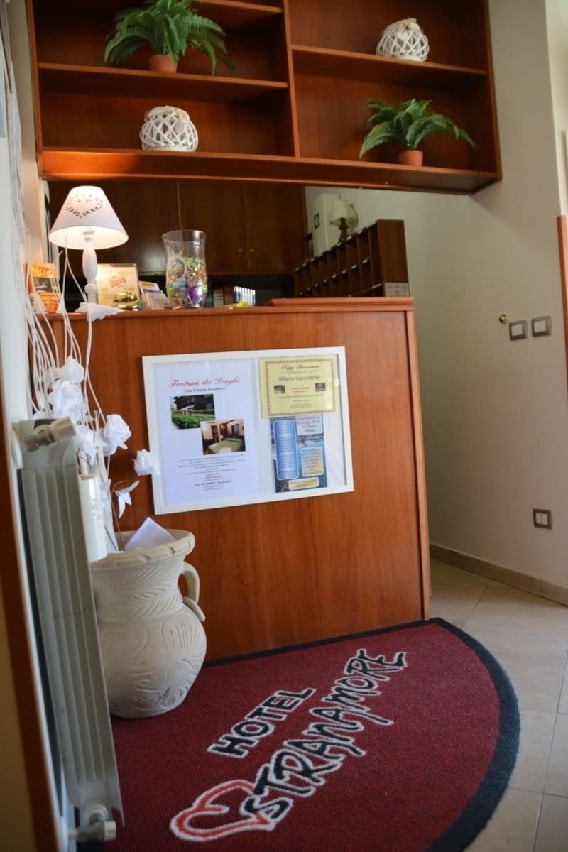 Affittacamere Stranamore ฟรัสกาตี ภายนอก รูปภาพ